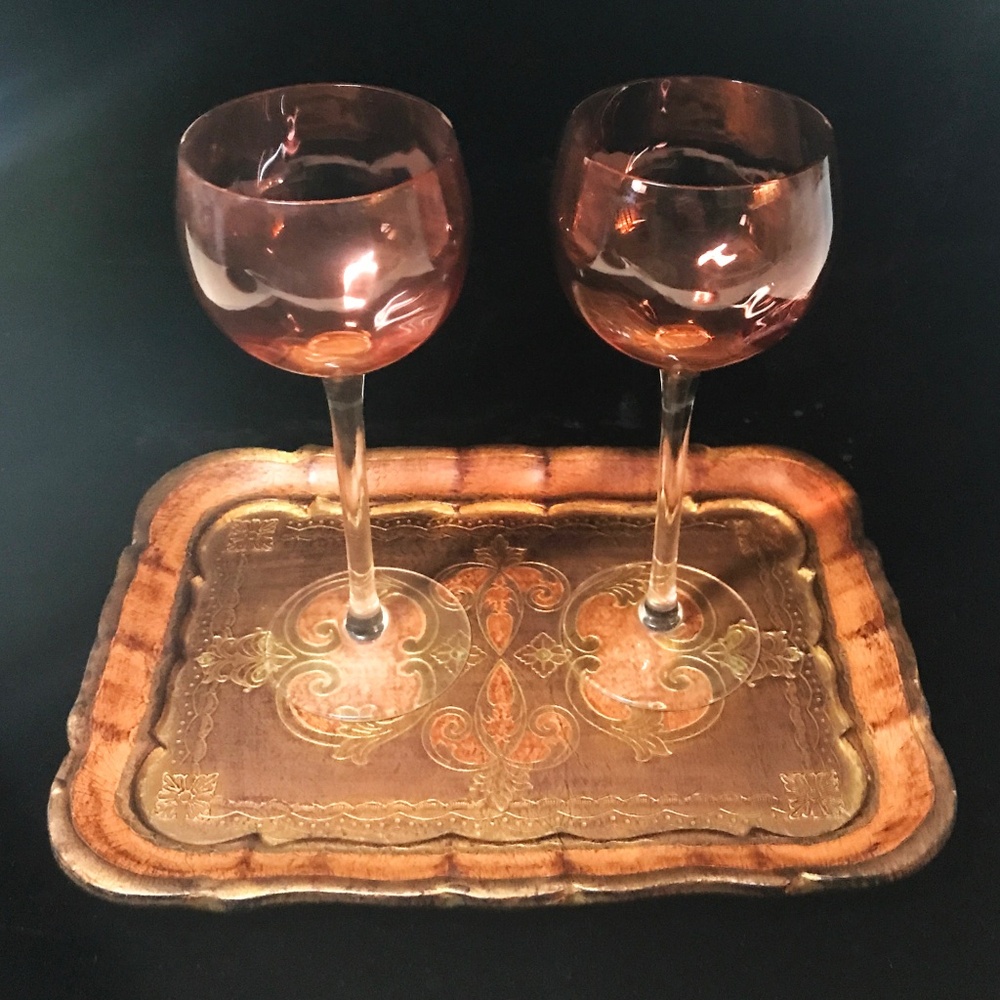 Wine Glasses with Decorative Tray